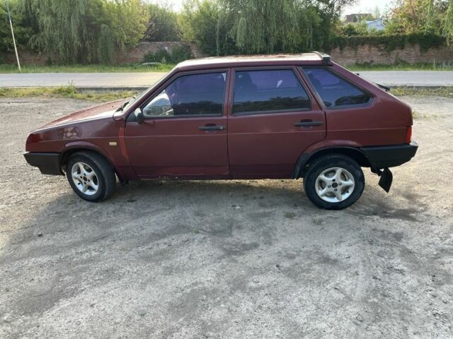 Красный ВАЗ 2109, объемом двигателя 1.3 л и пробегом 65 тыс. км за 950 $, фото 4 на Automoto.ua