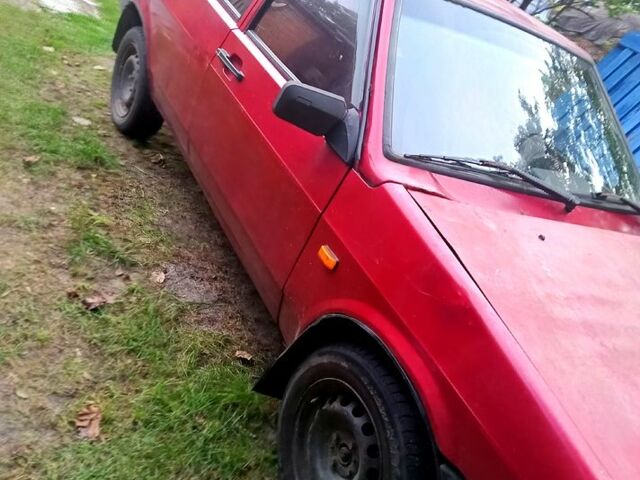 Красный ВАЗ 2109, объемом двигателя 1.5 л и пробегом 170 тыс. км за 360 $, фото 3 на Automoto.ua