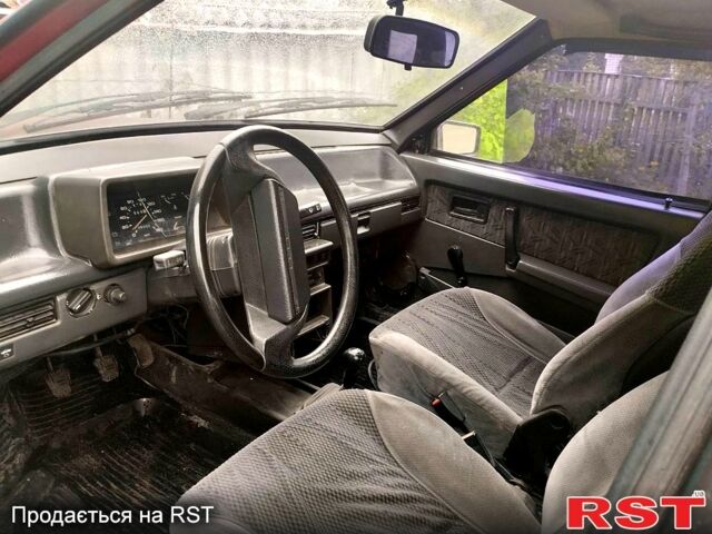 Красный ВАЗ 2109, объемом двигателя 1.5 л и пробегом 250 тыс. км за 750 $, фото 7 на Automoto.ua