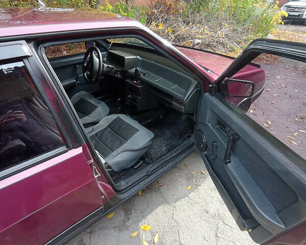 Красный ВАЗ 2109, объемом двигателя 1.5 л и пробегом 246 тыс. км за 1100 $, фото 5 на Automoto.ua