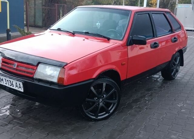 Красный ВАЗ 2109, объемом двигателя 0 л и пробегом 777 тыс. км за 1200 $, фото 1 на Automoto.ua
