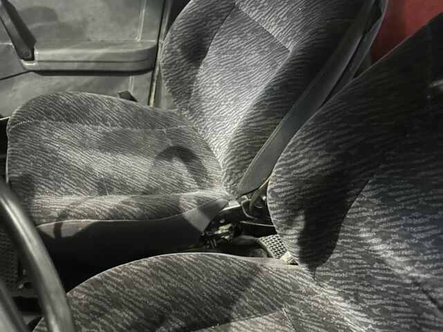 Красный ВАЗ 2109, объемом двигателя 1.5 л и пробегом 412 тыс. км за 620 $, фото 10 на Automoto.ua