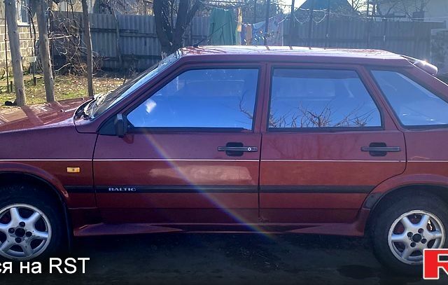 Красный ВАЗ 2109, объемом двигателя 1.5 л и пробегом 0 тыс. км за 1700 $, фото 2 на Automoto.ua