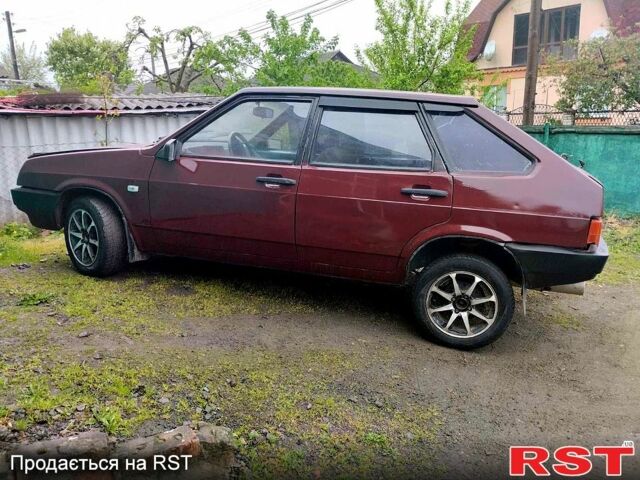 Красный ВАЗ 2109, объемом двигателя 1.5 л и пробегом 250 тыс. км за 750 $, фото 3 на Automoto.ua