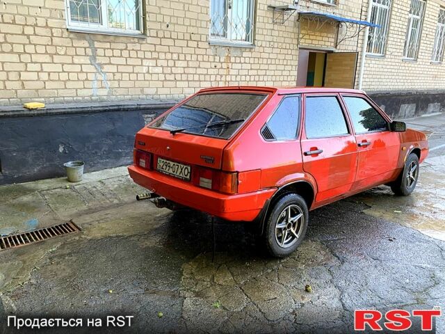 Красный ВАЗ 2109, объемом двигателя 1.5 л и пробегом 200 тыс. км за 1700 $, фото 1 на Automoto.ua