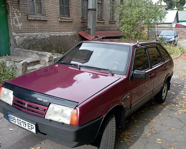 Красный ВАЗ 2109, объемом двигателя 1.5 л и пробегом 246 тыс. км за 1100 $, фото 1 на Automoto.ua