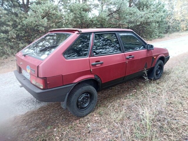 Красный ВАЗ 2109, объемом двигателя 1.5 л и пробегом 123 тыс. км за 750 $, фото 8 на Automoto.ua