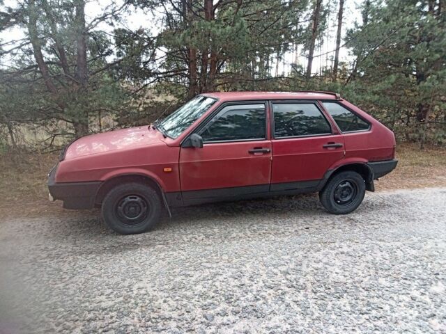 Красный ВАЗ 2109, объемом двигателя 1.5 л и пробегом 123 тыс. км за 750 $, фото 3 на Automoto.ua