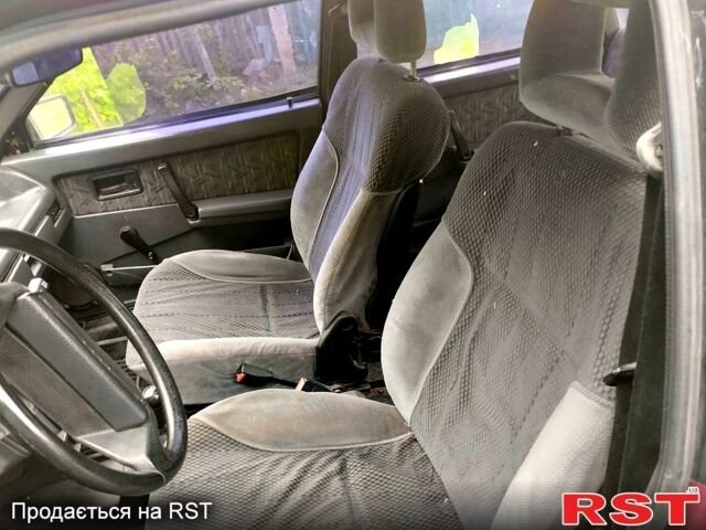 Красный ВАЗ 2109, объемом двигателя 1.5 л и пробегом 250 тыс. км за 750 $, фото 6 на Automoto.ua
