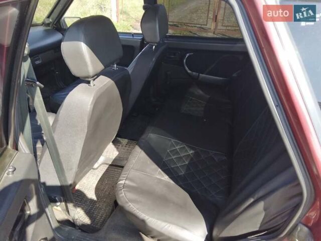 Червоний ВАЗ 2109, об'ємом двигуна 1.5 л та пробігом 48 тис. км за 1800 $, фото 4 на Automoto.ua