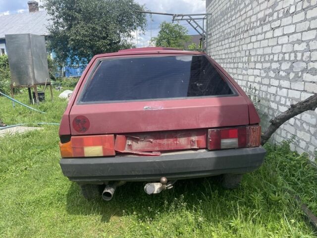 Червоний ВАЗ 2109, об'ємом двигуна 1.5 л та пробігом 666 тис. км за 333 $, фото 1 на Automoto.ua