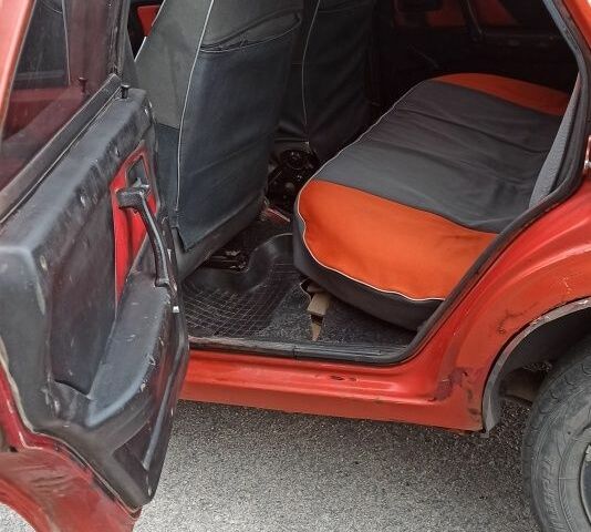 Червоний ВАЗ 2109, об'ємом двигуна 1.5 л та пробігом 150 тис. км за 645 $, фото 6 на Automoto.ua