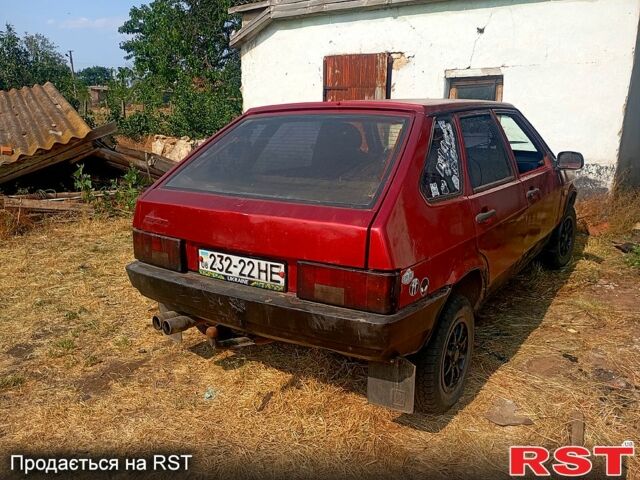 Красный ВАЗ 2109, объемом двигателя 1.5 л и пробегом 0 тыс. км за 900 $, фото 3 на Automoto.ua