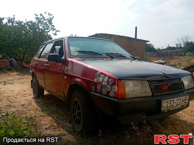 Красный ВАЗ 2109, объемом двигателя 1.5 л и пробегом 0 тыс. км за 900 $, фото 1 на Automoto.ua