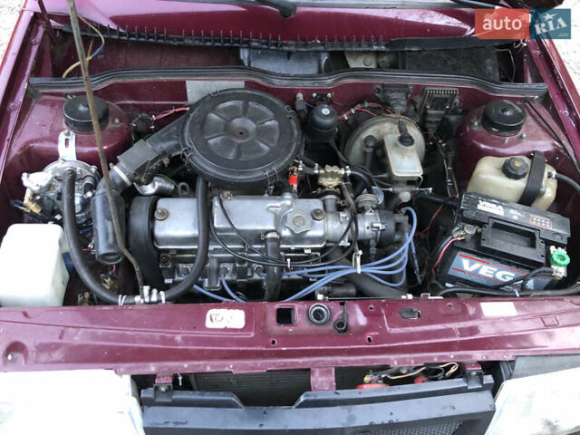 Красный ВАЗ 2109, объемом двигателя 1.5 л и пробегом 162 тыс. км за 1400 $, фото 6 на Automoto.ua