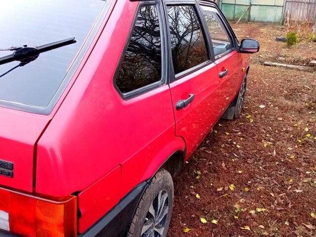 Красный ВАЗ 2109, объемом двигателя 1.5 л и пробегом 230 тыс. км за 2150 $, фото 6 на Automoto.ua