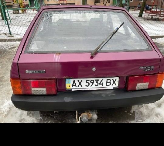 Красный ВАЗ 2109, объемом двигателя 1.5 л и пробегом 140 тыс. км за 1200 $, фото 4 на Automoto.ua