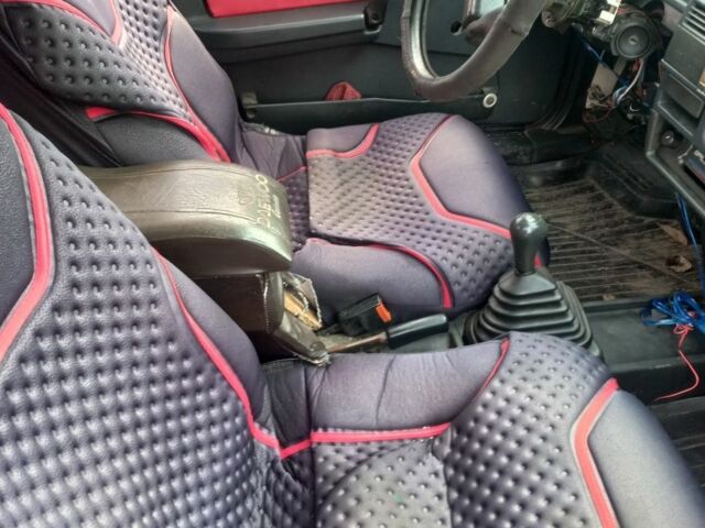 Красный ВАЗ 2109, объемом двигателя 1.5 л и пробегом 300 тыс. км за 600 $, фото 5 на Automoto.ua