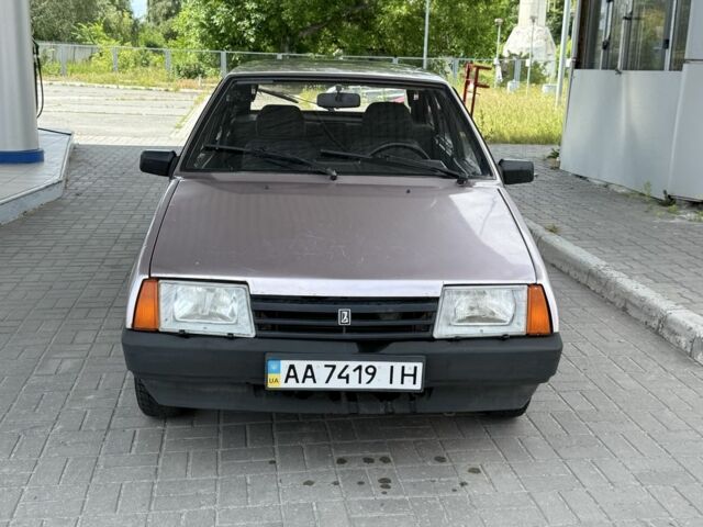 Красный ВАЗ 2109, объемом двигателя 1.5 л и пробегом 100 тыс. км за 900 $, фото 1 на Automoto.ua