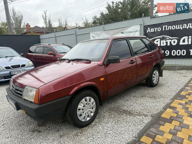 Красный ВАЗ 2109, объемом двигателя 1.5 л и пробегом 190 тыс. км за 1300 $, фото 4 на Automoto.ua