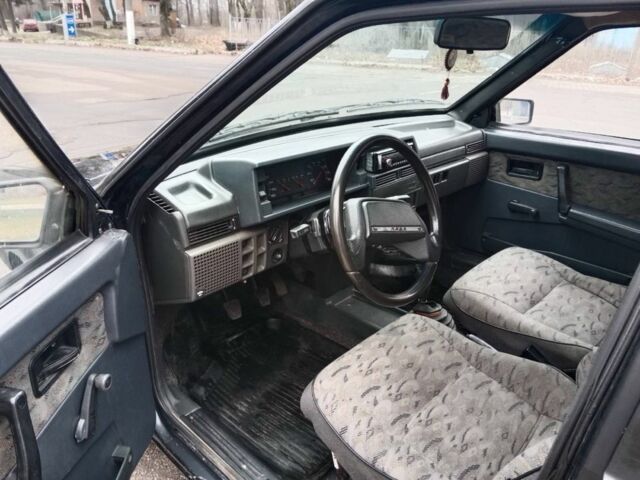 Червоний ВАЗ 2109, об'ємом двигуна 1 л та пробігом 235 тис. км за 1550 $, фото 5 на Automoto.ua