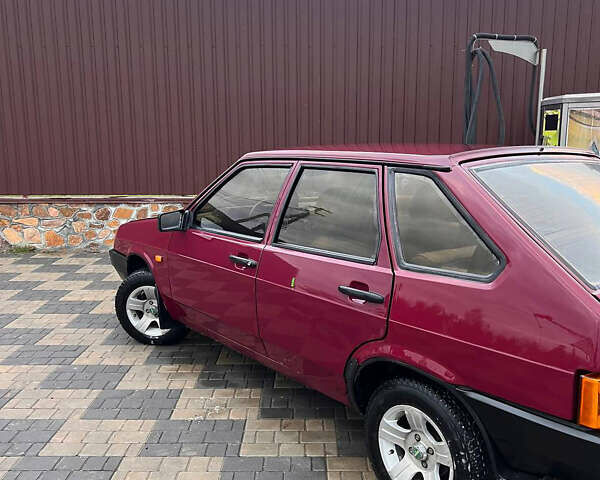 Красный ВАЗ 2109, объемом двигателя 1.46 л и пробегом 185 тыс. км за 1599 $, фото 5 на Automoto.ua