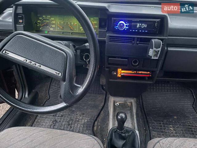 Красный ВАЗ 2109, объемом двигателя 1.46 л и пробегом 185 тыс. км за 1599 $, фото 13 на Automoto.ua