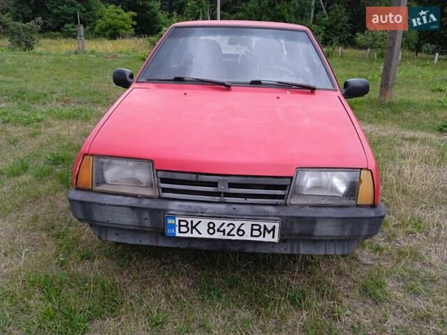 Красный ВАЗ 2109, объемом двигателя 1.5 л и пробегом 567 тыс. км за 560 $, фото 6 на Automoto.ua