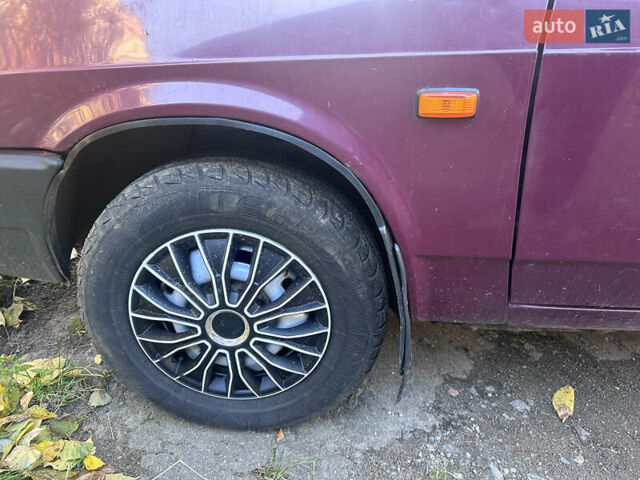 Красный ВАЗ 2109, объемом двигателя 1.5 л и пробегом 229 тыс. км за 1150 $, фото 15 на Automoto.ua