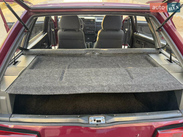 Красный ВАЗ 2109, объемом двигателя 1.5 л и пробегом 61 тыс. км за 2999 $, фото 107 на Automoto.ua