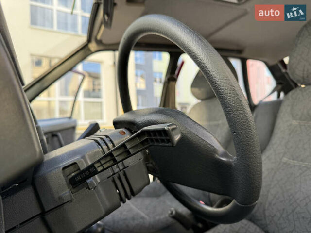 Красный ВАЗ 2109, объемом двигателя 1.5 л и пробегом 61 тыс. км за 2999 $, фото 63 на Automoto.ua