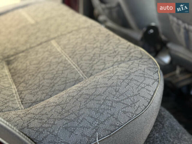 Красный ВАЗ 2109, объемом двигателя 1.5 л и пробегом 61 тыс. км за 2999 $, фото 82 на Automoto.ua