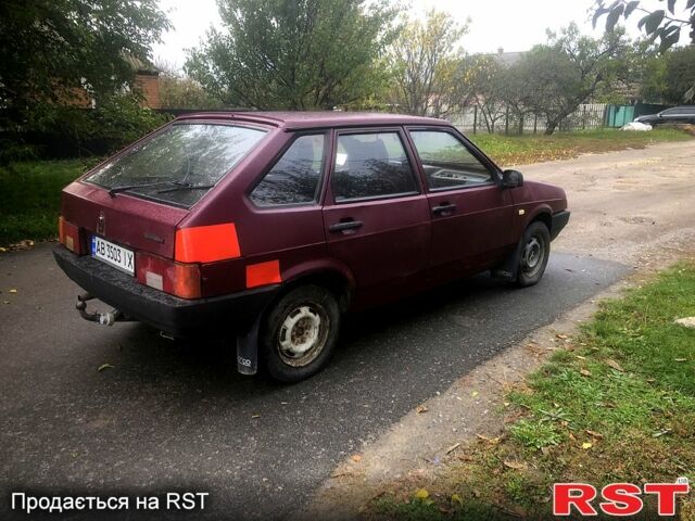 Красный ВАЗ 2109, объемом двигателя 1.5 л и пробегом 300 тыс. км за 600 $, фото 3 на Automoto.ua