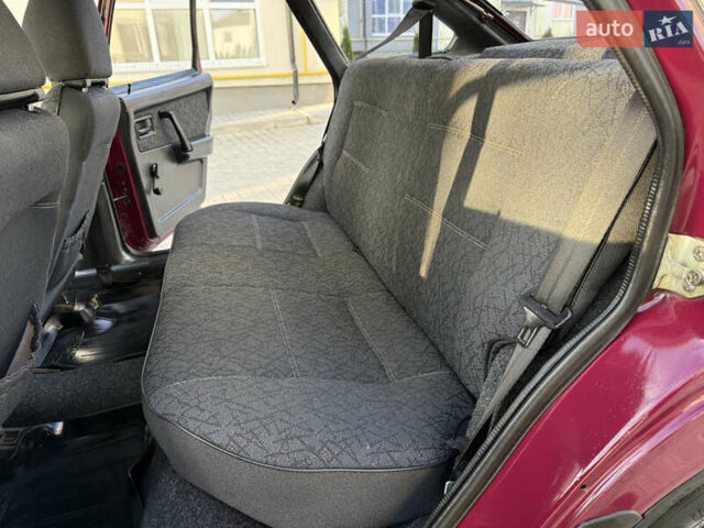 Красный ВАЗ 2109, объемом двигателя 1.5 л и пробегом 61 тыс. км за 2999 $, фото 68 на Automoto.ua