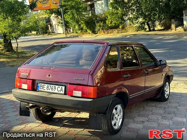 Красный ВАЗ 2109, объемом двигателя 1.5 л и пробегом 300 тыс. км за 1399 $, фото 1 на Automoto.ua
