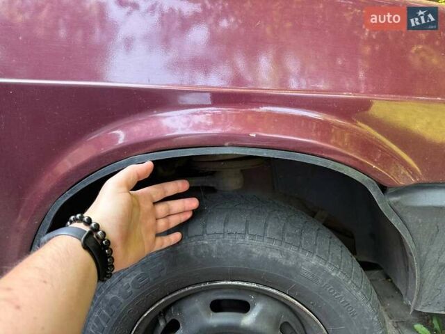 ВАЗ 2109 2005 в Мукачеве на Automoto.ua Красный ВАЗ 2109, объемом двигателя 1.5 л и пробегом 346 тыс. км за 1400 $, фото 8 на Automoto.ua