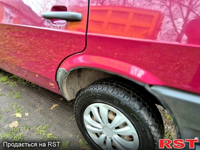 Червоний ВАЗ 2109, об'ємом двигуна 1.5 л та пробігом 188 тис. км за 2499 $, фото 5 на Automoto.ua