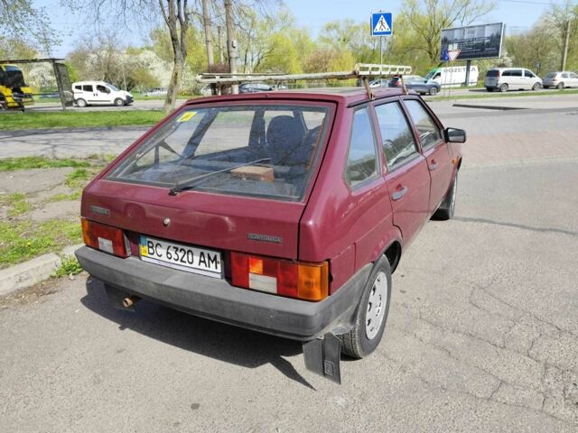 Красный ВАЗ 2109, объемом двигателя 1.5 л и пробегом 81 тыс. км за 2200 $, фото 2 на Automoto.ua