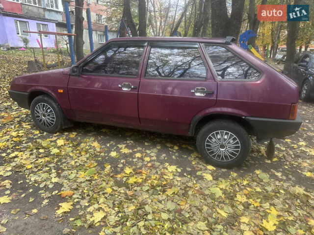 Красный ВАЗ 2109, объемом двигателя 1.5 л и пробегом 229 тыс. км за 1150 $, фото 2 на Automoto.ua