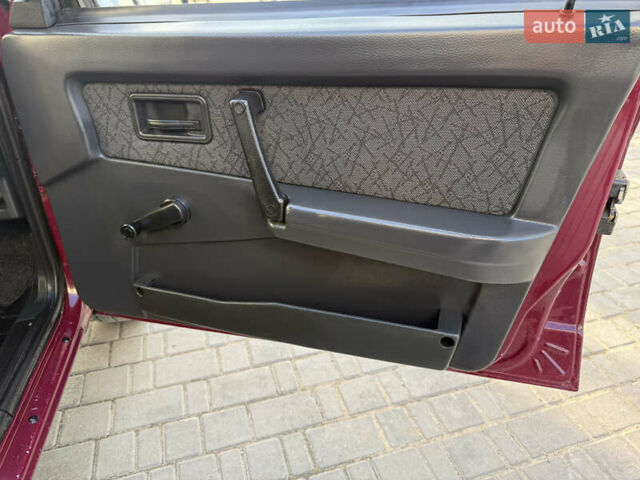 Красный ВАЗ 2109, объемом двигателя 1.5 л и пробегом 61 тыс. км за 2999 $, фото 85 на Automoto.ua