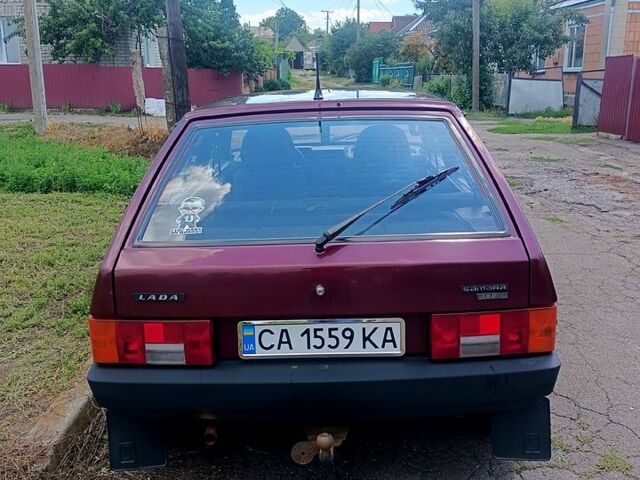 Красный ВАЗ 2109, объемом двигателя 1.5 л и пробегом 141 тыс. км за 2500 $, фото 1 на Automoto.ua