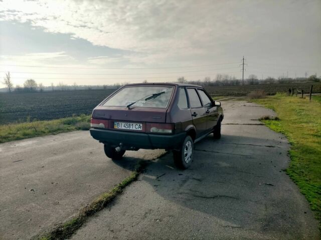 Красный ВАЗ 2109, объемом двигателя 1.5 л и пробегом 198 тыс. км за 1600 $, фото 4 на Automoto.ua