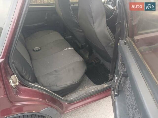 Червоний ВАЗ 2109, об'ємом двигуна 1.5 л та пробігом 174 тис. км за 1350 $, фото 1 на Automoto.ua