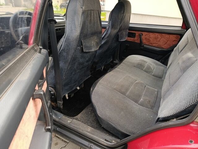 ВАЗ 2109 2006 в Луцке на Automoto.ua Красный ВАЗ 2109, объемом двигателя 1.5 л и пробегом 316 тыс. км за 950 $, фото 9 на Automoto.ua