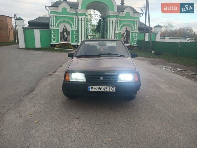 ВАЗ 2109 2006 в Жмеренке на Automoto.ua Красный ВАЗ 2109, объемом двигателя 1.5 л и пробегом 174 тыс. км за 1350 $, фото 3 на Automoto.ua