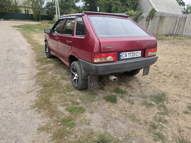 Красный ВАЗ 2109, объемом двигателя 1.5 л и пробегом 100 тыс. км за 1600 $, фото 4 на Automoto.ua