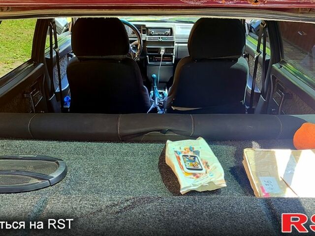 Красный ВАЗ 2109, объемом двигателя 1.5 л и пробегом 195 тыс. км за 2300 $, фото 4 на Automoto.ua