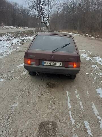 Красный ВАЗ 2109, объемом двигателя 1.5 л и пробегом 98 тыс. км за 2400 $, фото 4 на Automoto.ua