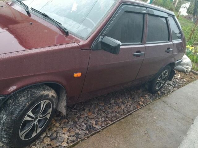 ВАЗ 2109 2006 у Вінниці на Automoto.ua Червоний ВАЗ 2109, об'ємом двигуна 1.5 л та пробігом 180 тис. км за 1500 $, фото 1 на Automoto.ua