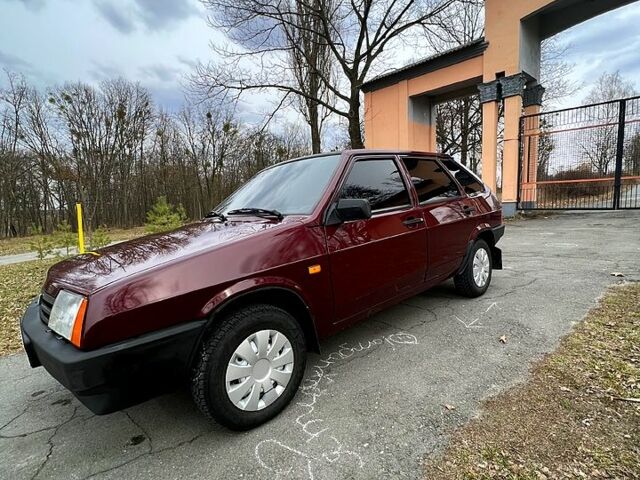 Красный ВАЗ 2109, объемом двигателя 1.5 л и пробегом 45 тыс. км за 3500 $, фото 2 на Automoto.ua